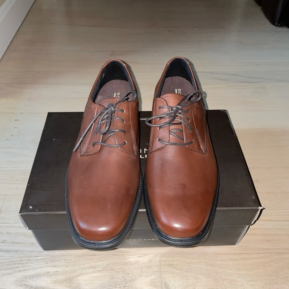 Bostonian Other - Bostonian Flexlite Men’s Dress Shoes size 8.5